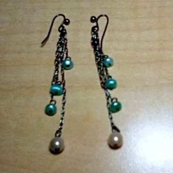 Teal & White Beaded Dangle Chain Earrings : 2 1/4" long - Picture 2 of 9